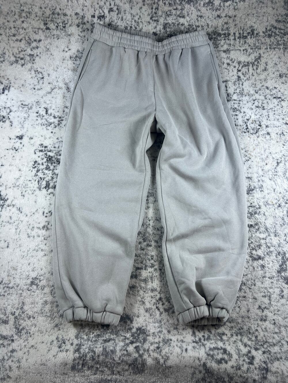 Comfrt color bone sweatpants Size 2XL Logo baggy TRAVEL pockets Winter